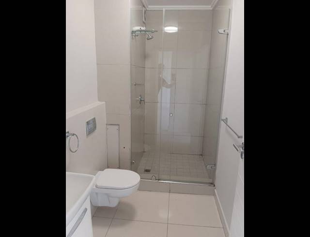 2 BEDROOM APARTMENT FOR SALE IN UMHLANGA RIDGE